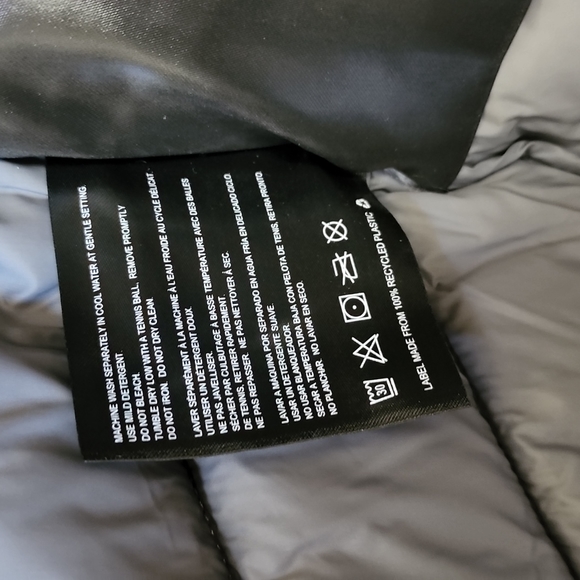 Lord & Taylor Bernardo EcoPlume Packable Walker in Charcoal Women's Size Medium - Picture 14 of 14